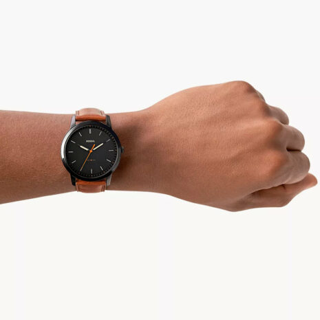FS5305_onwrist