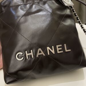 Chanel 22 Mini Dark Ebene Calfskin