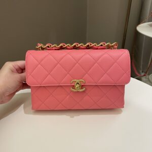 Chanel 22S Wrapped Top Handle Pink Lambskin