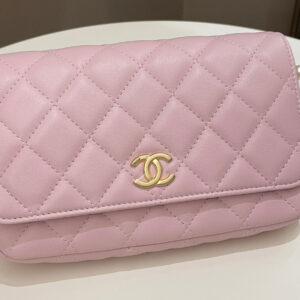Chanel 21S Quilted Wallet On Chain With Pearl Baby Pink Lambskin