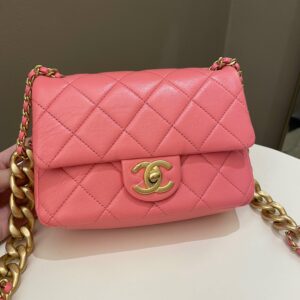 Chanel 22P Chain Cc Flap Bag  Pink Calfksin