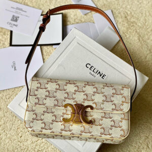 R F W - Chanel Bags - 326
