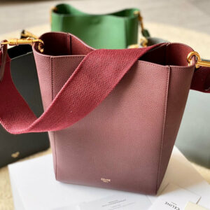 R F W - Chanel Bags - 922
