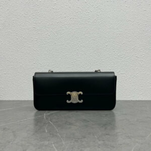R F W - Chanel Bags - 2292