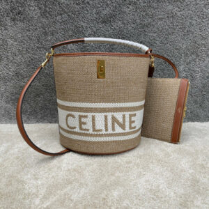 R F W - Chanel Bags - 2631