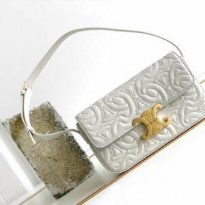 R F W - Chanel Bags - 2093