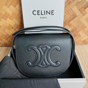 R F W - Chanel Bags - 1276