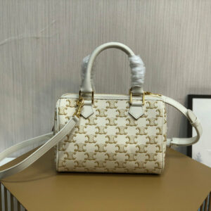 R F W - Chanel Bags - 2432