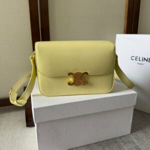 R F W - Chanel Bags - 582