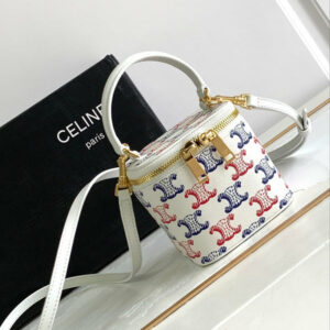R F W - Chanel Bags - 289