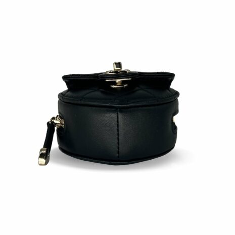 chanel-black-heart-bag-5