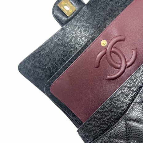 chanel-black-medium-7_1ab55944-64e2-44ab-8154-f19160e6b8e5