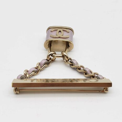 chanel-brooch-or-pin-441549