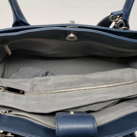 chanel-cc-executive-calfskin-navyblue-shoulder-bag-395815