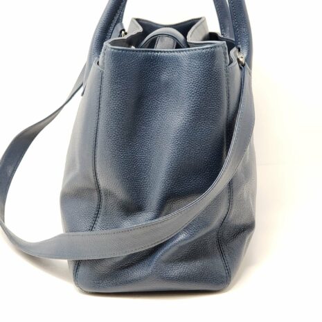 chanel-cc-executive-calfskin-navyblue-shoulder-bag-814393