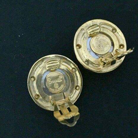 chanel-cc-logo-gold-tone-pearl-earrings-817638