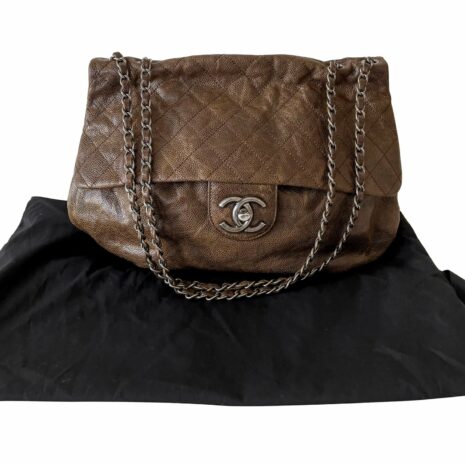 chanelbrownclassicflapbag_1