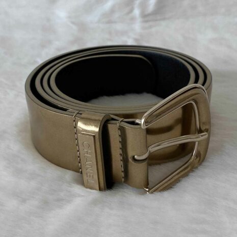 chanelgoldpatentleatherbelt_1
