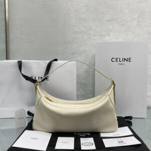 R F W - Chanel Bags - 2455