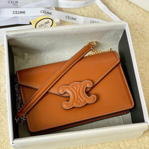 R F W - Chanel Bags - 1936