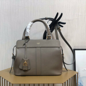 R F W - Chanel Bags - 2550