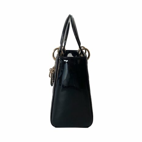 diorladydiorblackmedium_3