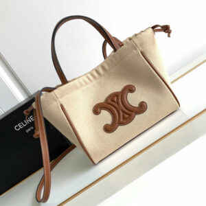 R F W - Chanel Bags - 428