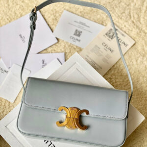 R F W - Chanel Bags - 496