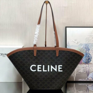 R F W - Chanel Bags - 2521
