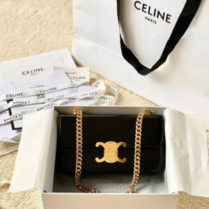 R F W - Chanel Bags - 654