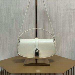 R F W - Chanel Bags - 2483