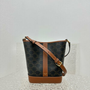 R F W - Chanel Bags - 430