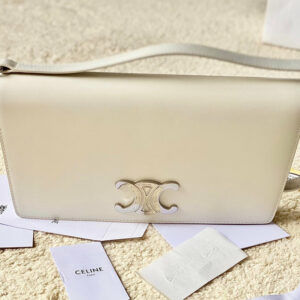 R F W - Chanel Bags - 1071