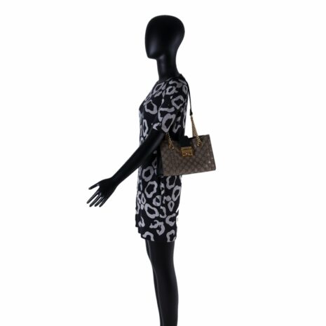 gucci-bee-tote-padlock06