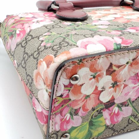 gucci-bloom-pink-shoulder-bag-574708