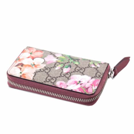gucci-bloom-zip-card-holder05