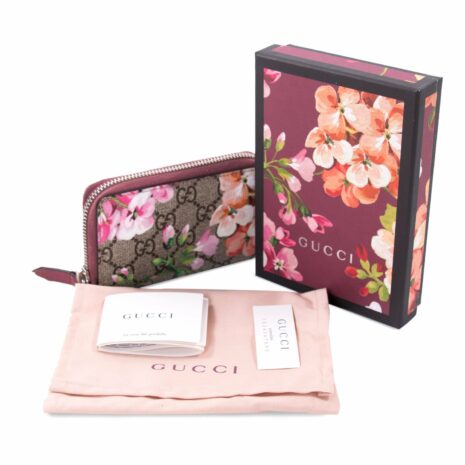 gucci-bloom-zip-card-holder07