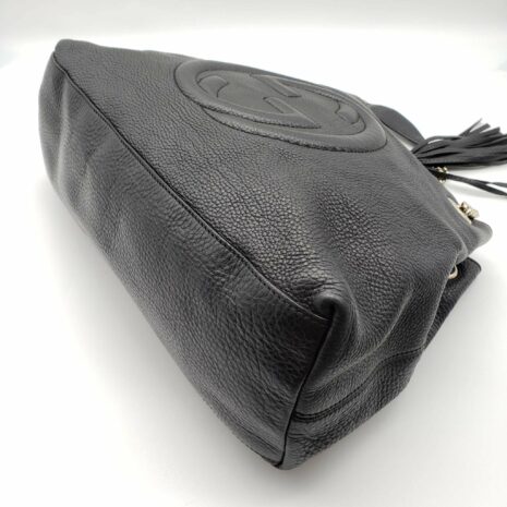 gucci-gg-soho-on-chain-medium-shoulder-bag-699030