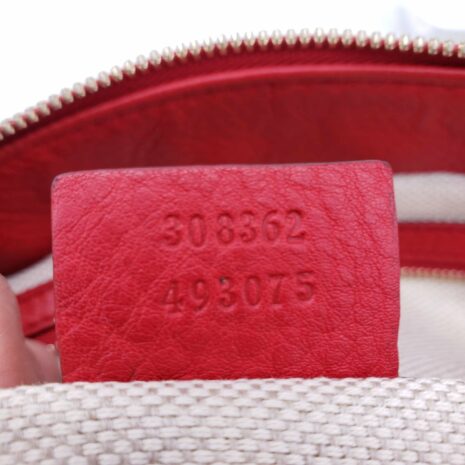 gucci-gg-soho-red-shoulder-bag-689049