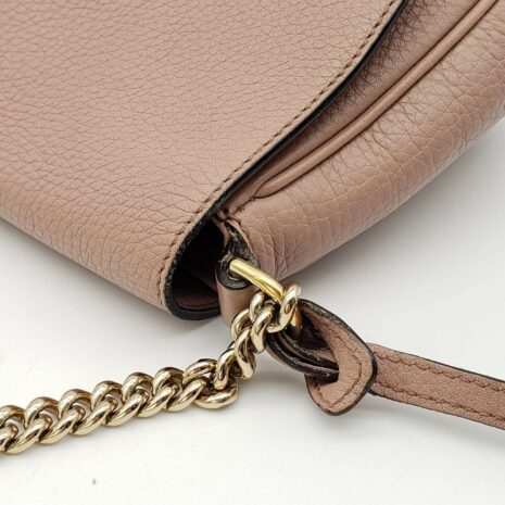 gucci-soho-on-chain-crossbody-bag-471323