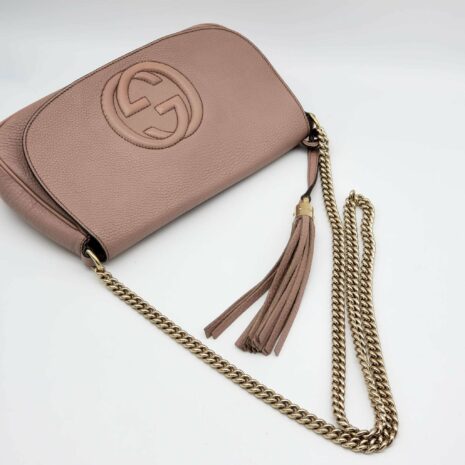 gucci-soho-on-chain-crossbody-bag-550985