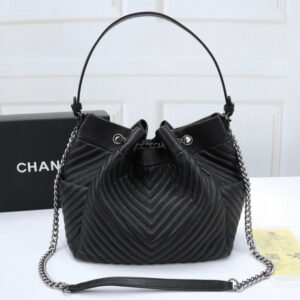 Leather Black Chanel woman Handbag