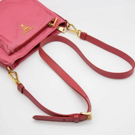 prada-tessuto-nylon-messenger-crossbody-bag-591862