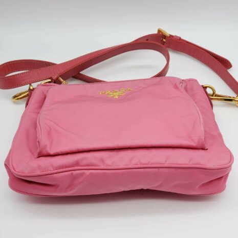 prada-tessuto-nylon-messenger-crossbody-bag-951518
