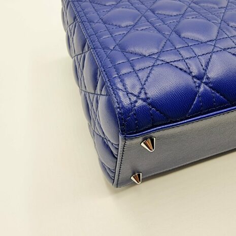 second-hand-dior-lady-dior-cannage-iris-leather-medium-255471
