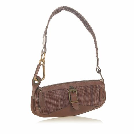 Burberry-Canvas-Shoulder-Bag_140320_right_angle_0_parent