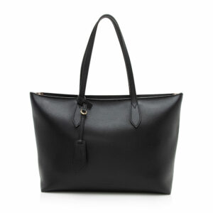 Burberry Grained Leather Ardwell Zip Medium Tote (SHF-12330)