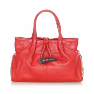 Burberry Leather Handbag (SHG-20726)