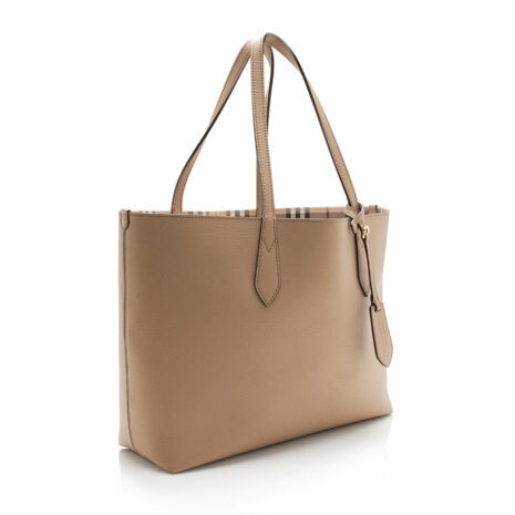 Burberry-Leather-Haymarket-Check-Reversible-Medium-Tote_129054_right_angle_0_parent