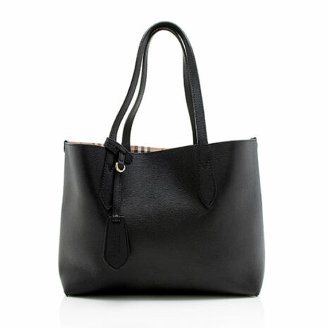 Burberry-Leather-Haymarket-Check-Reversible-Small-Tote_112932_front_0_parent_8a3b5c45-0ae3-4045-8dfb-9c04dc687302